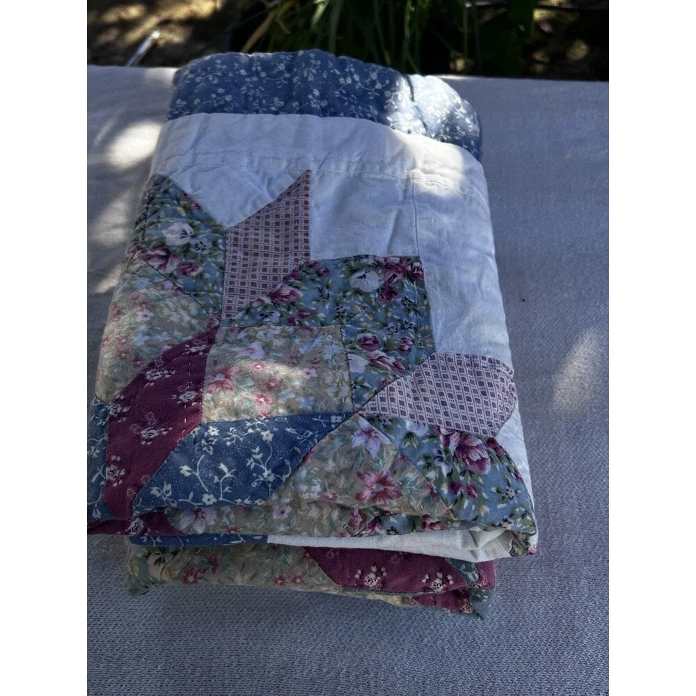 Vintage Cottage Floral Patchwork Quilted Pillow Shams Pair Blue Pink Zip Closure